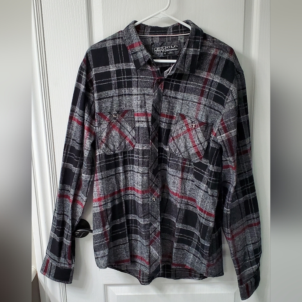 Mens XL Distortion Flannel Long Sleeve Shirt